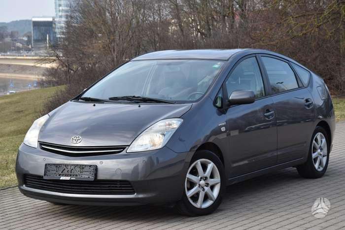 Toyota Prius, hečbeks