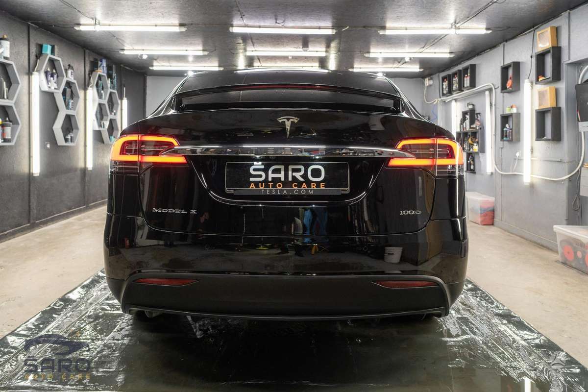 Tesla Model X, 100 kWh, off-road / crossover