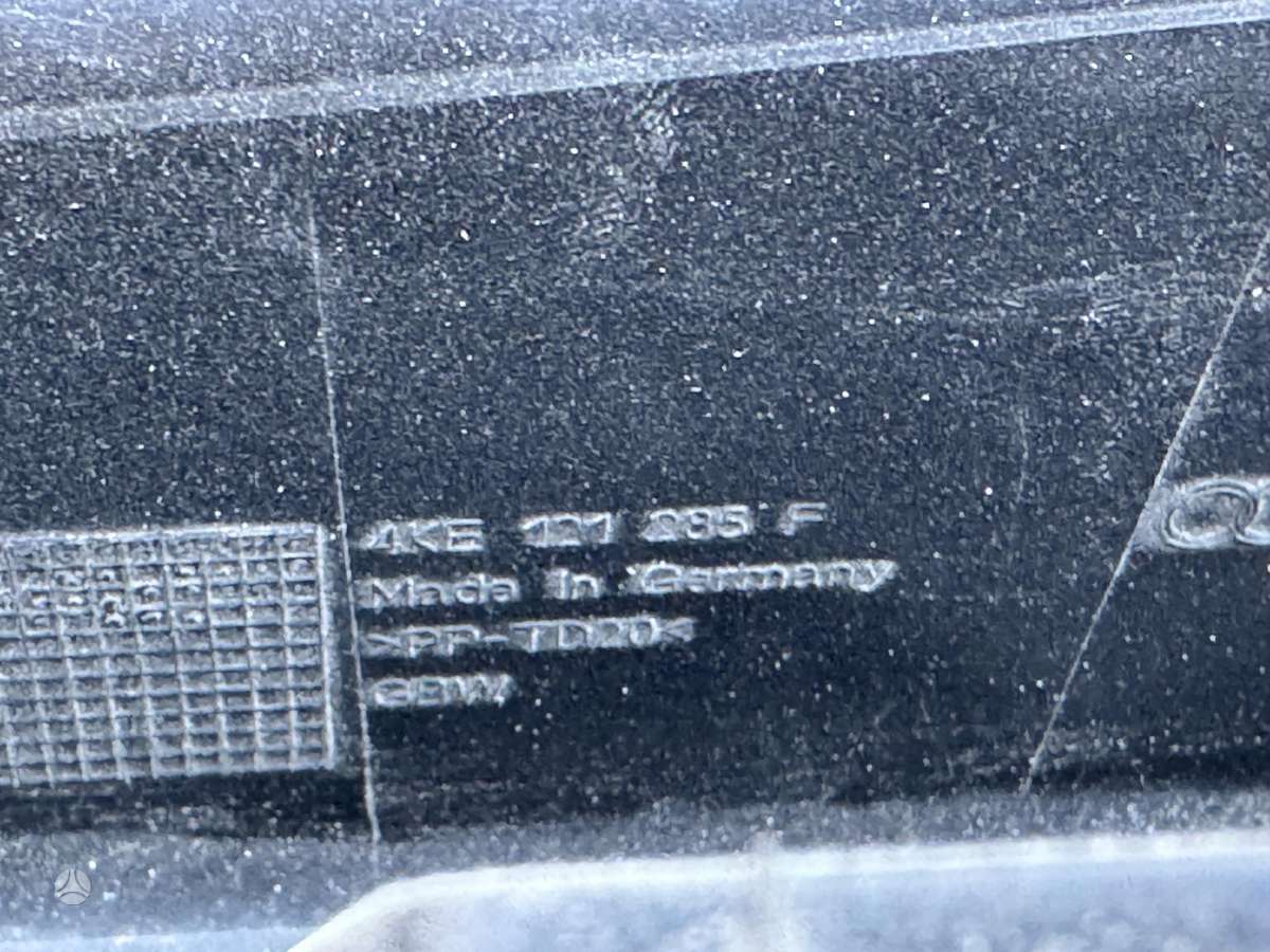 Audi e-tron детали кузова
