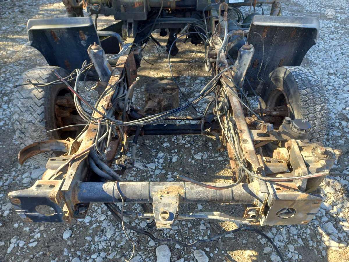 MAN 10163, trucks