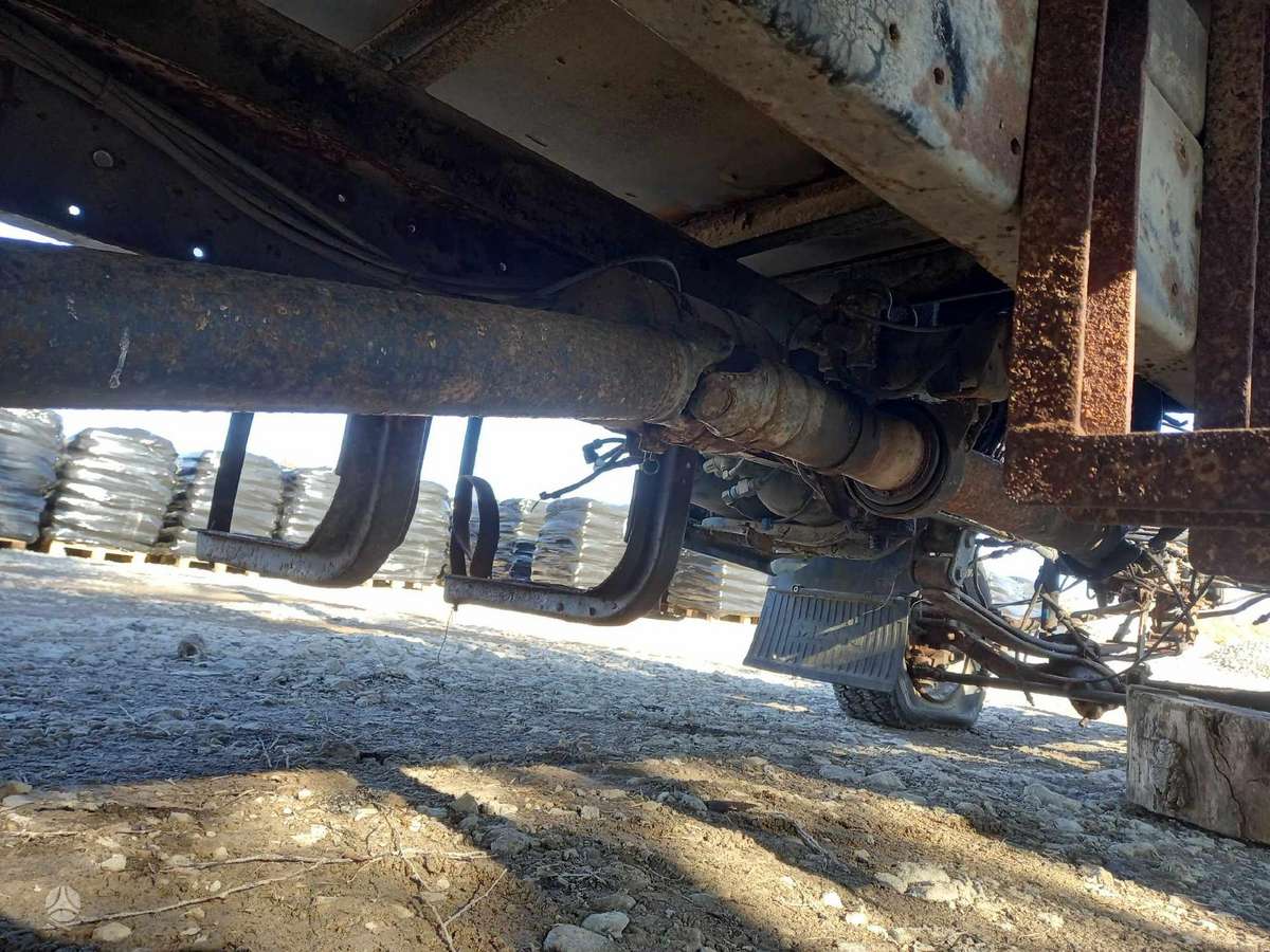 MAN 10163, trucks