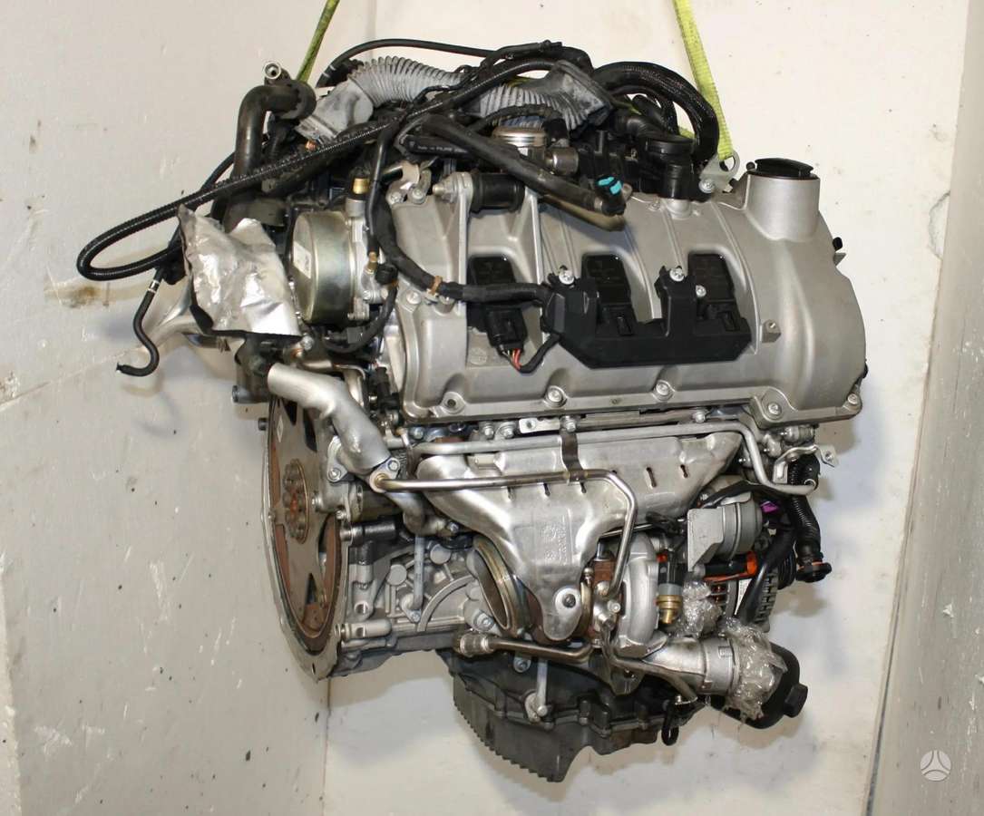 Porsche Cayenne engine