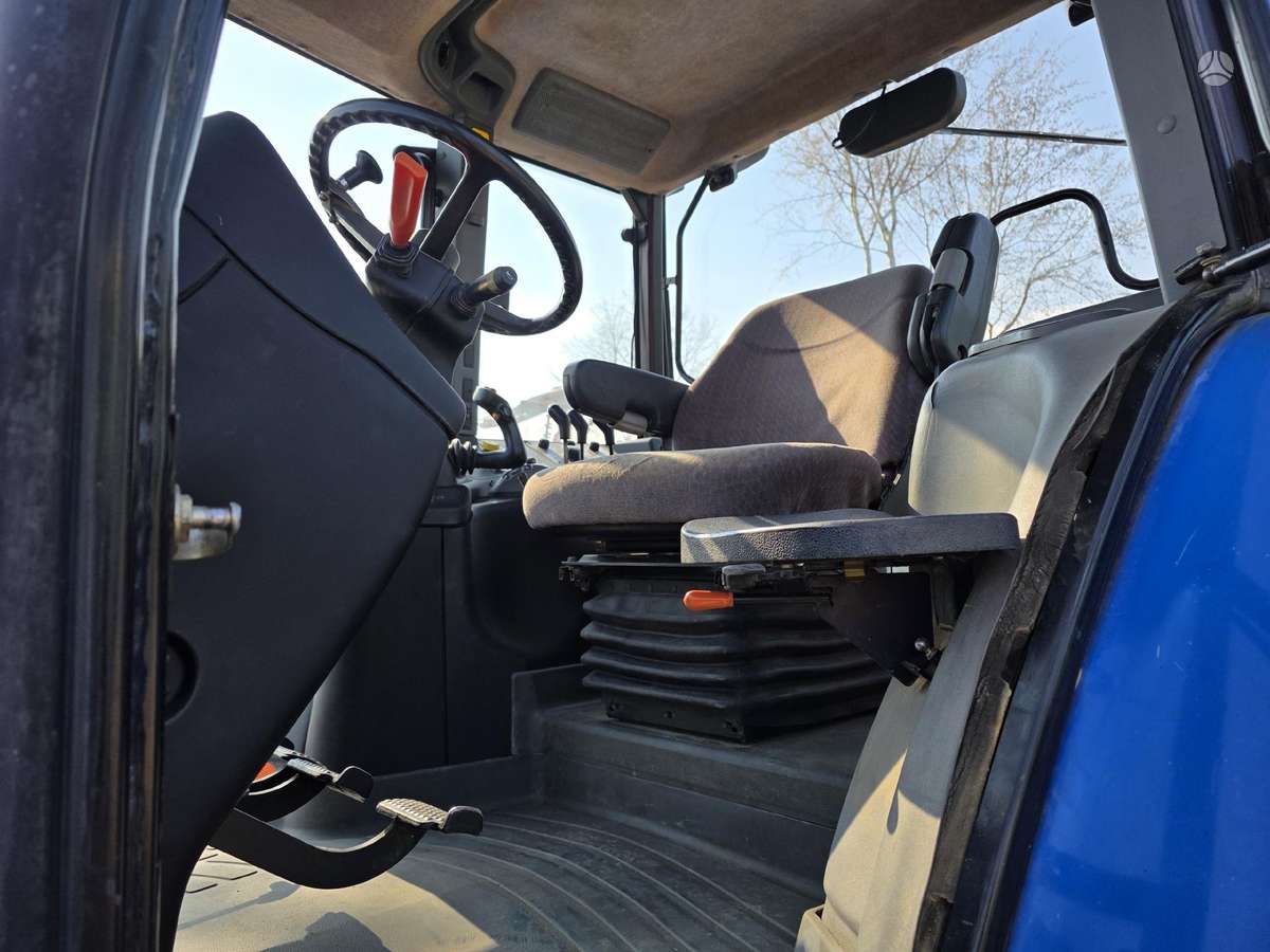 New Holland New holland TM 115, тракторы