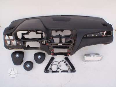 BMW X3 salono detalės