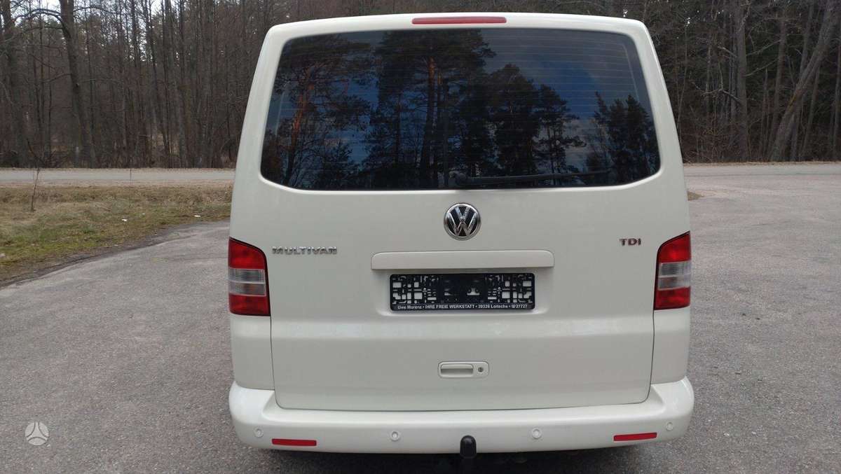 Volkswagen Multivan - 6