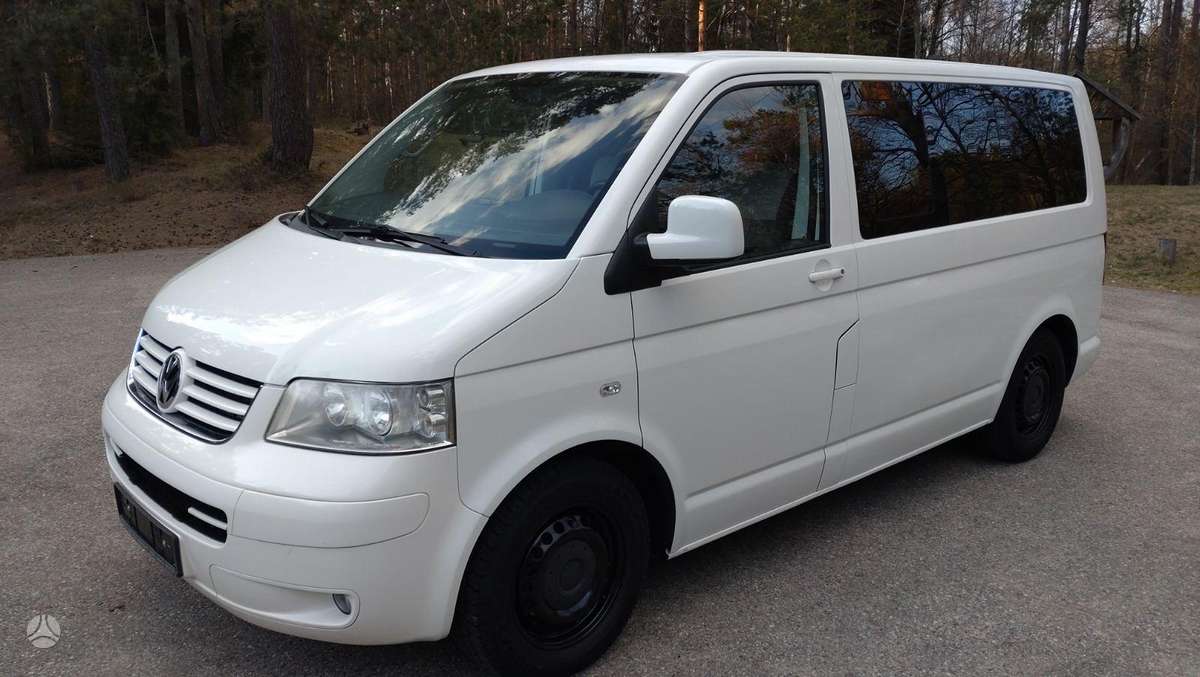 Volkswagen Multivan - 8