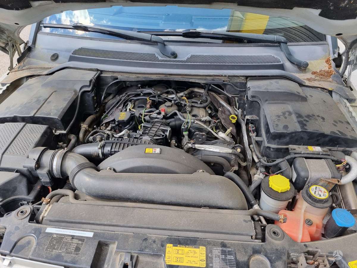 Land Rover Discovery Dalimis