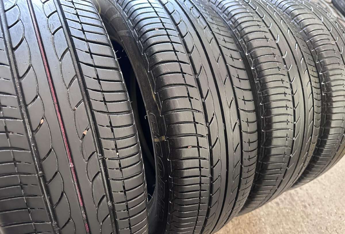 Bridgestone Ecopia, summer 175/65 R15