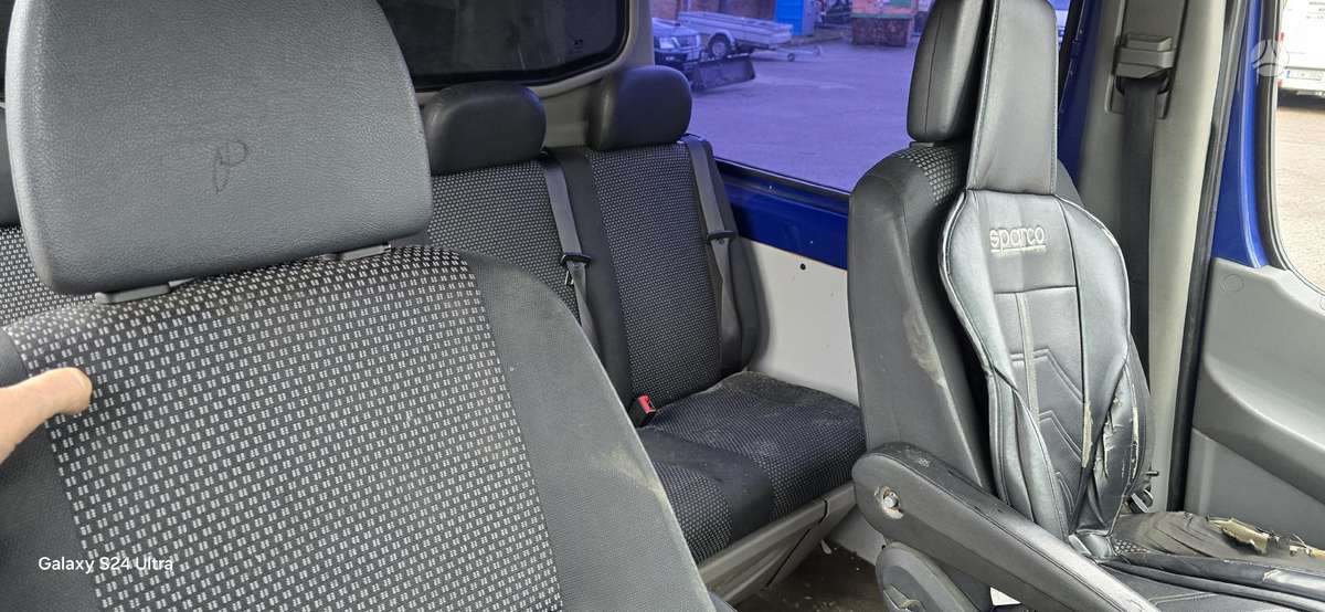 Mercedes-Benz Sprinter, passenger vans