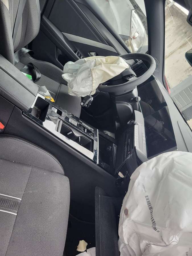 Opel Astra rezerves daļās