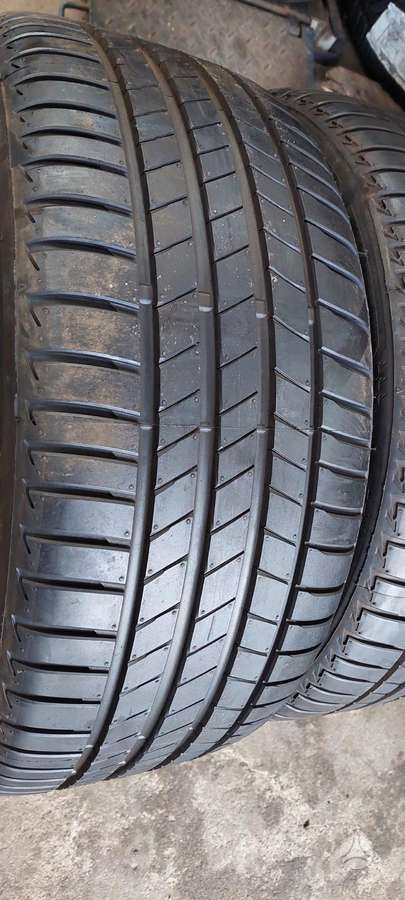 Bridgestone, летние 245/40 R19