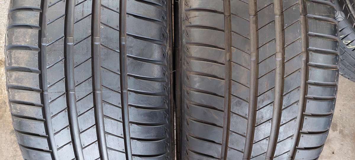 Bridgestone, летние 245/40 R19
