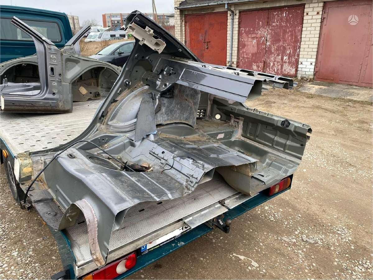 Dodge Charger frame rails (fornt, rear)