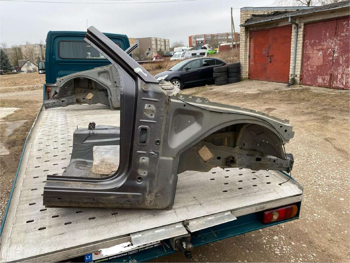Dodge Charger frame rails (fornt, rear)