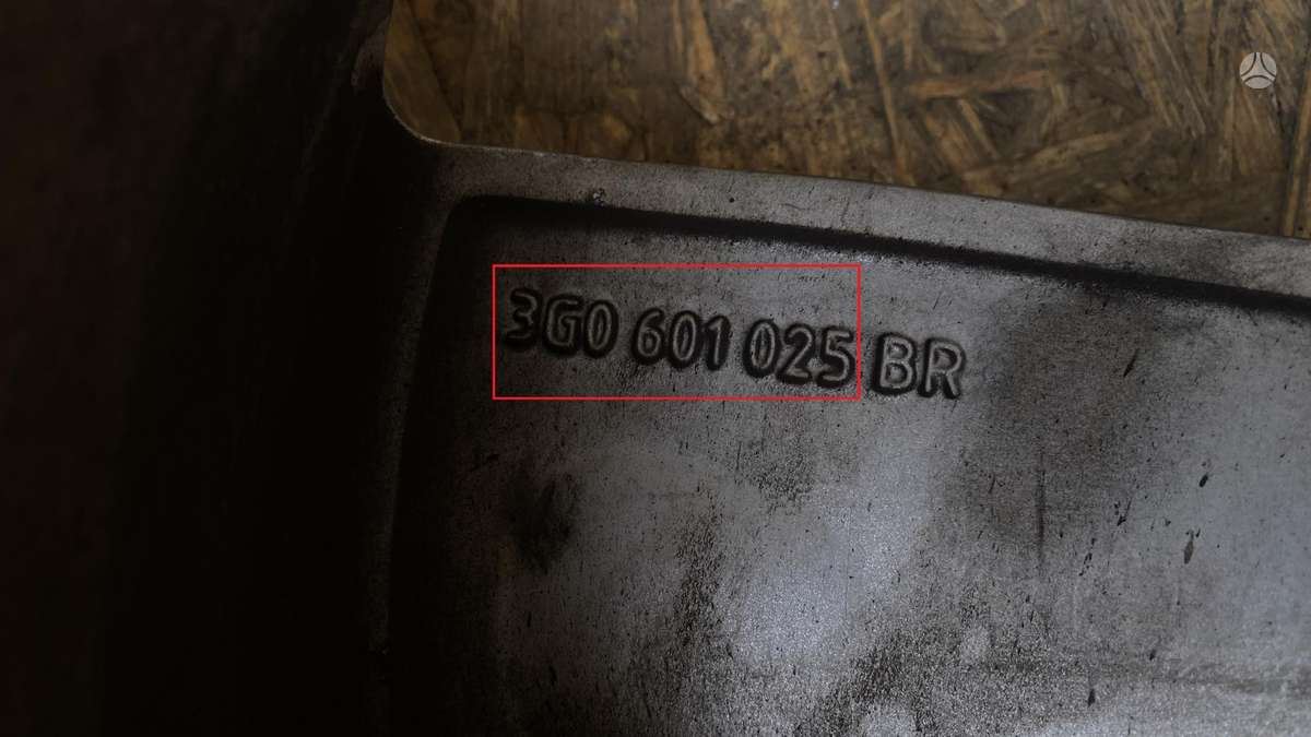 Volkswagen Passat, 3G0601025, Cen24963