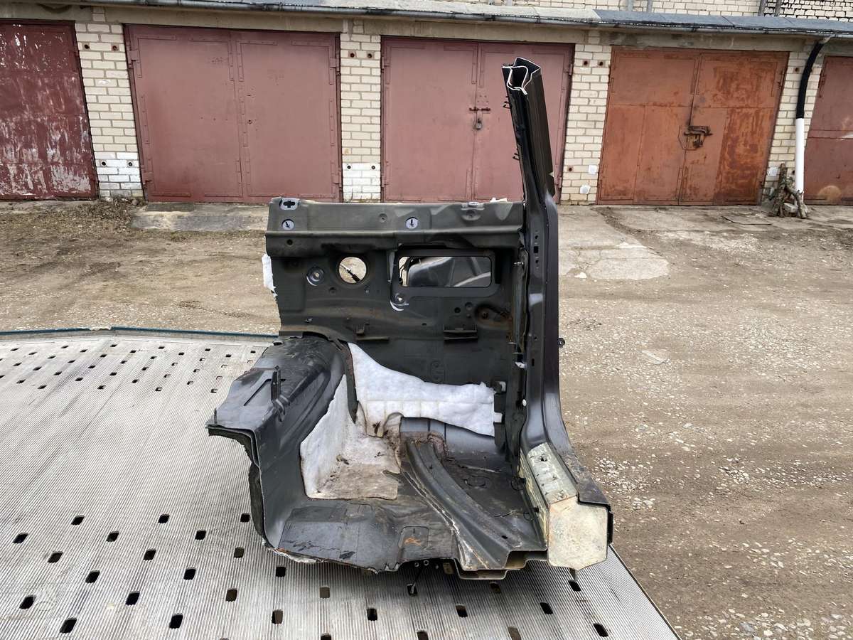 Dodge Charger frame rails (fornt, rear)