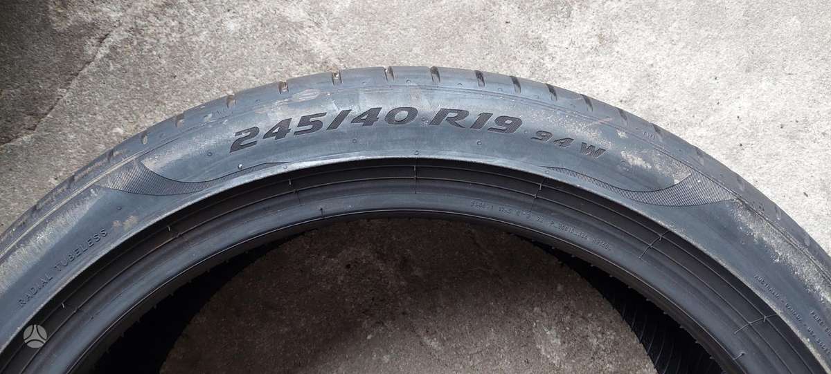 Pirelli, vasarinės 245/40 R19
