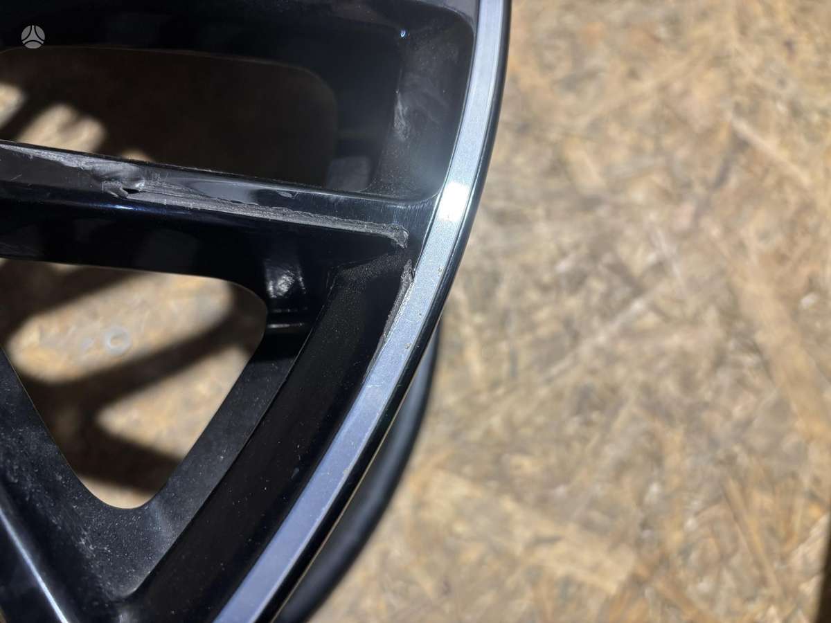 Audi Q7, 4M0601025BJ, Cen25328