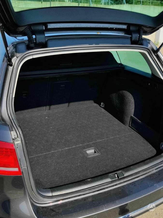 Volkswagen Passat, 2.0 l., universalas