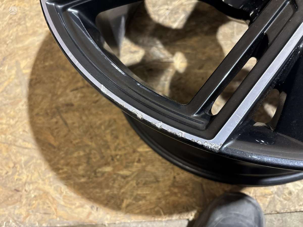 Audi RS 6, 4K0601025R, Cen25119