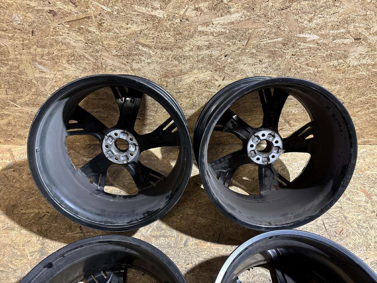Audi RS 6, 4K0601025R, Cen25119