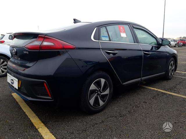 Hyundai IONIQ по частям