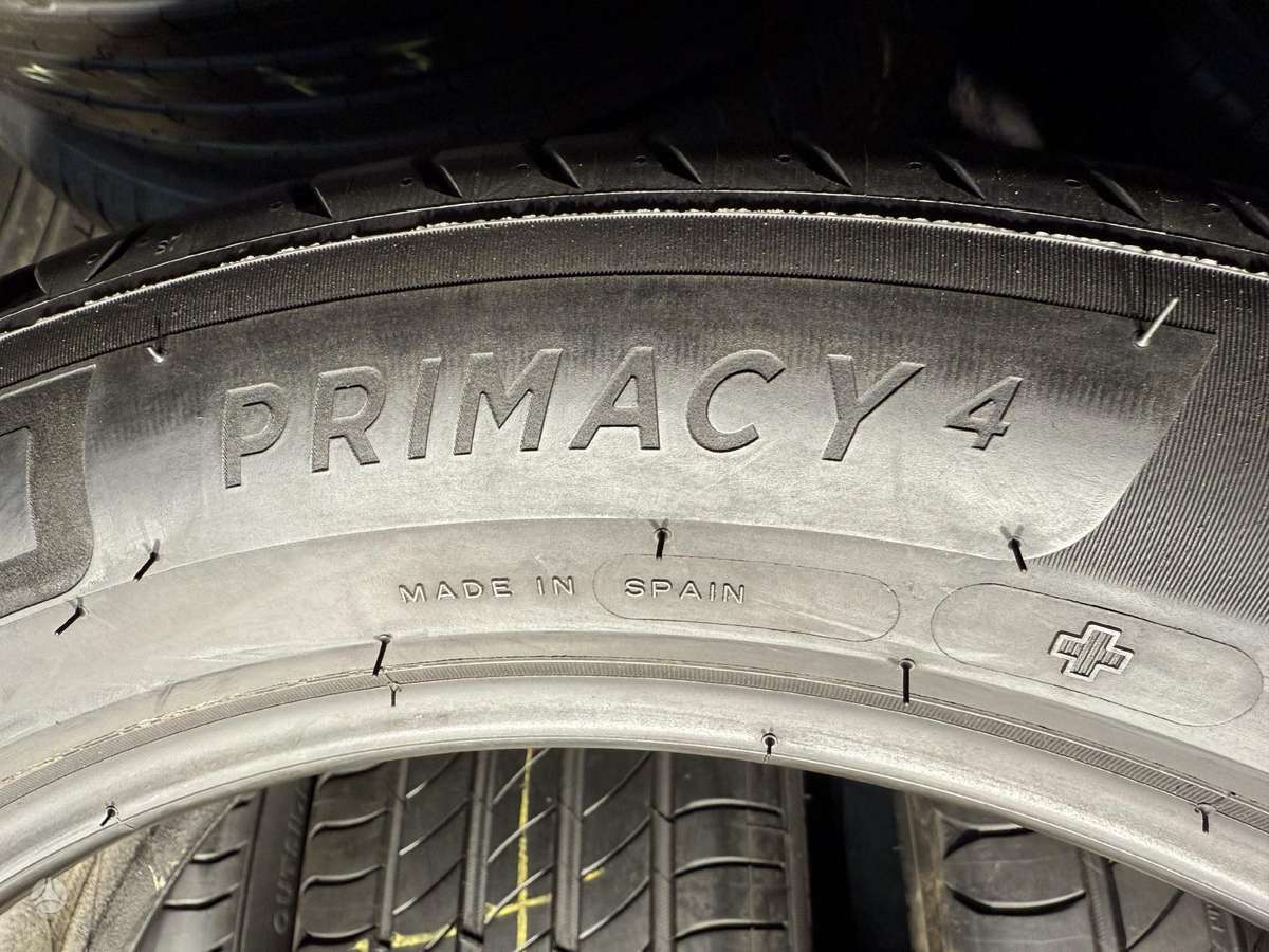 Michelin Primacy4/2023m, summer 215/55 R18