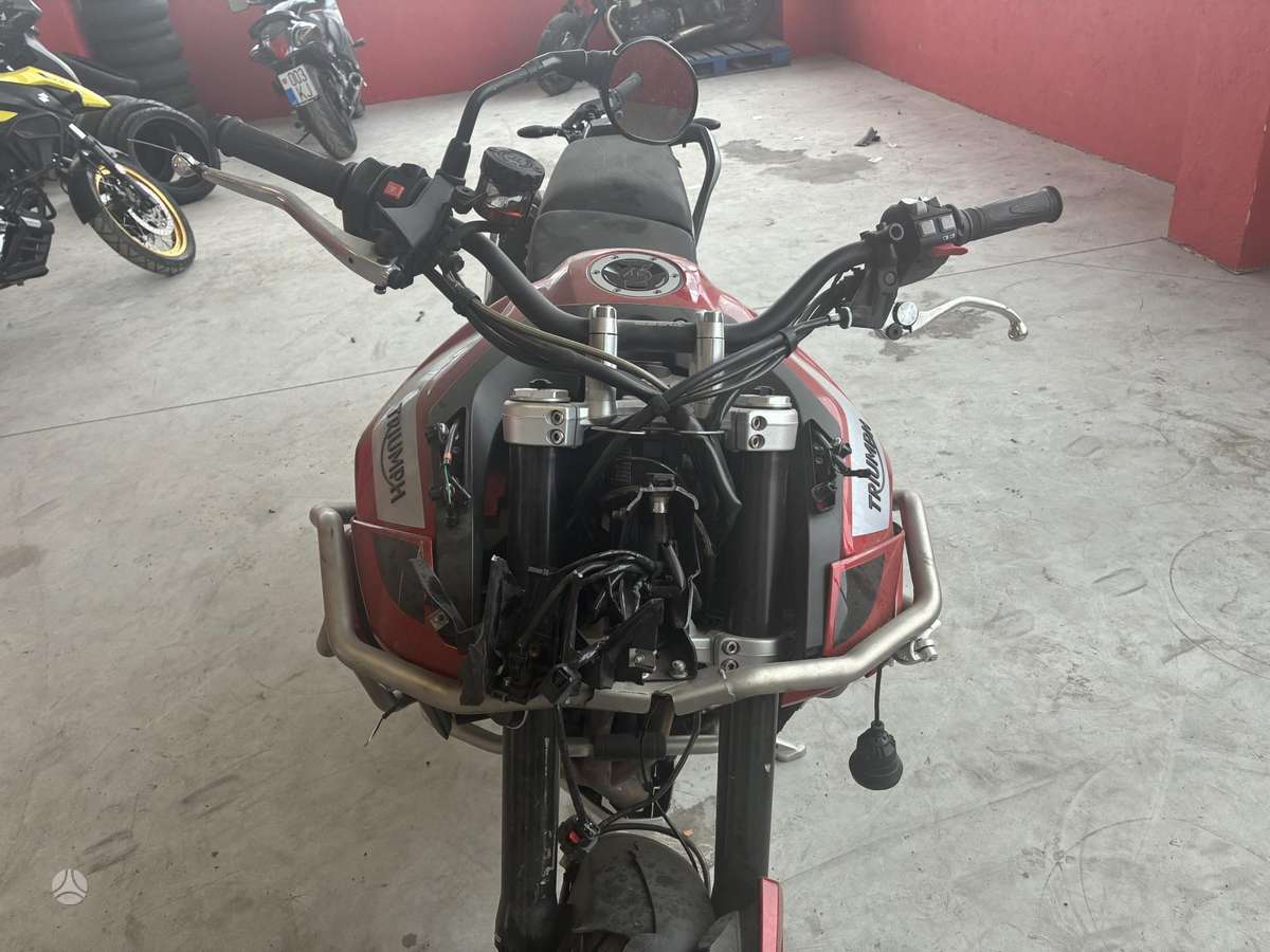 Triumph Tiger 900cc, эндуро / adventure