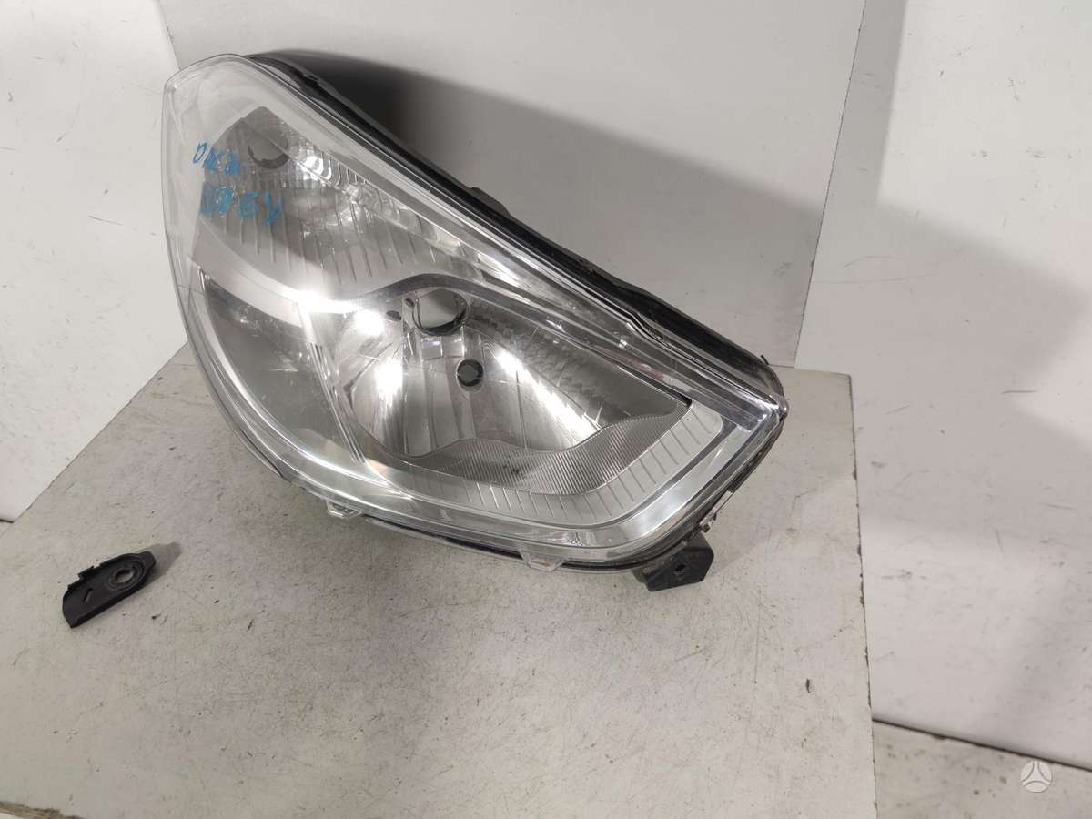 Dacia Lodgy žibintai