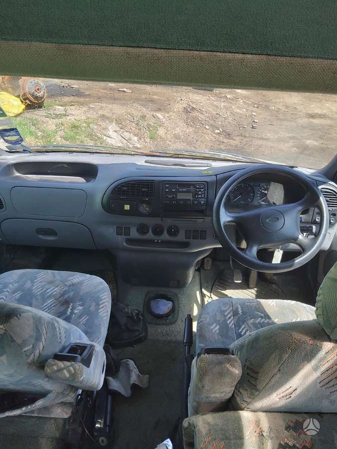Ford Transit, passenger vans