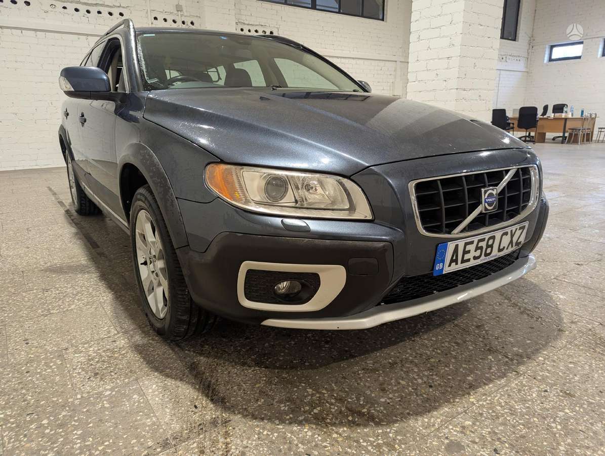 Volvo XC70