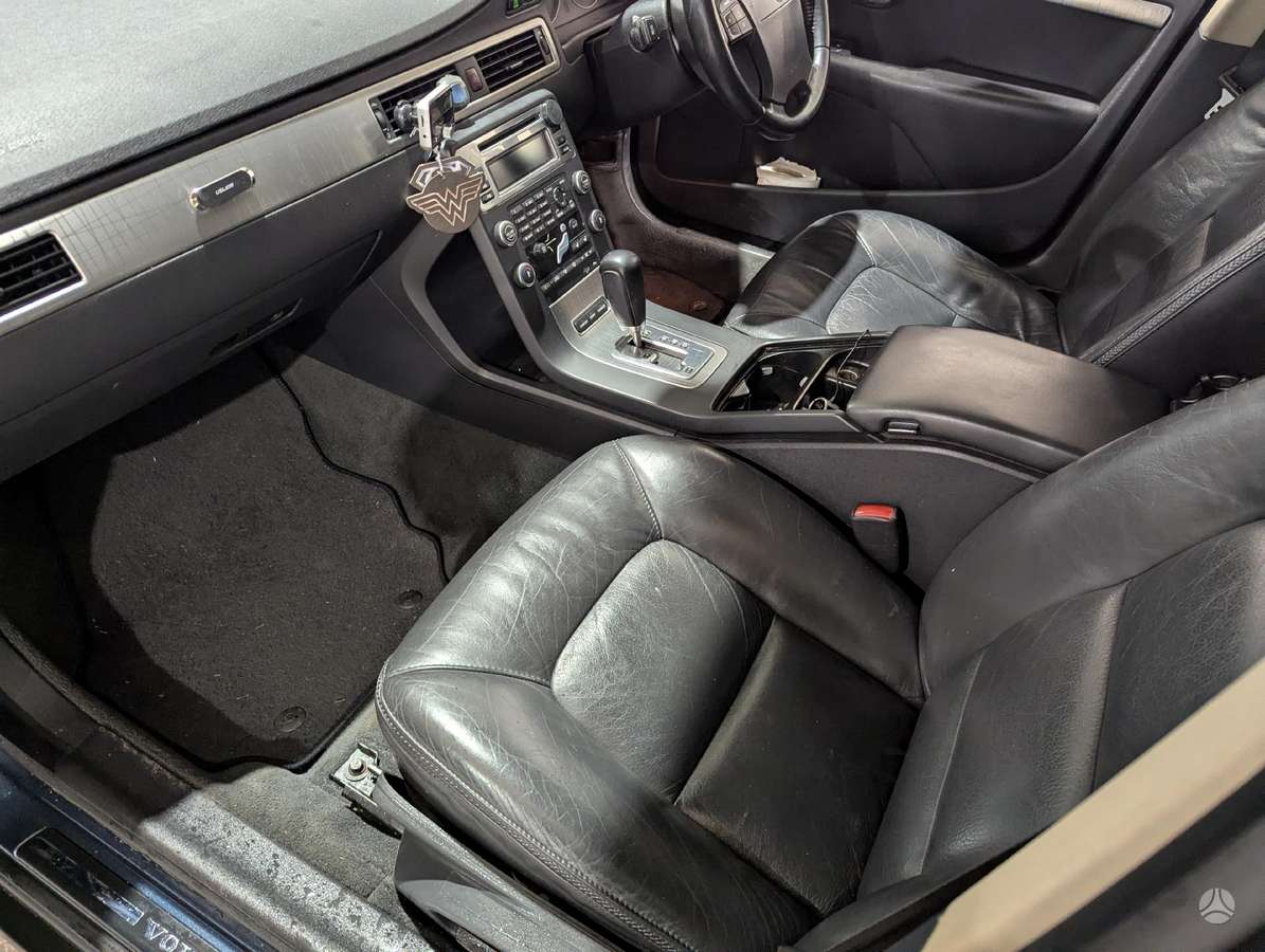 Volvo XC70