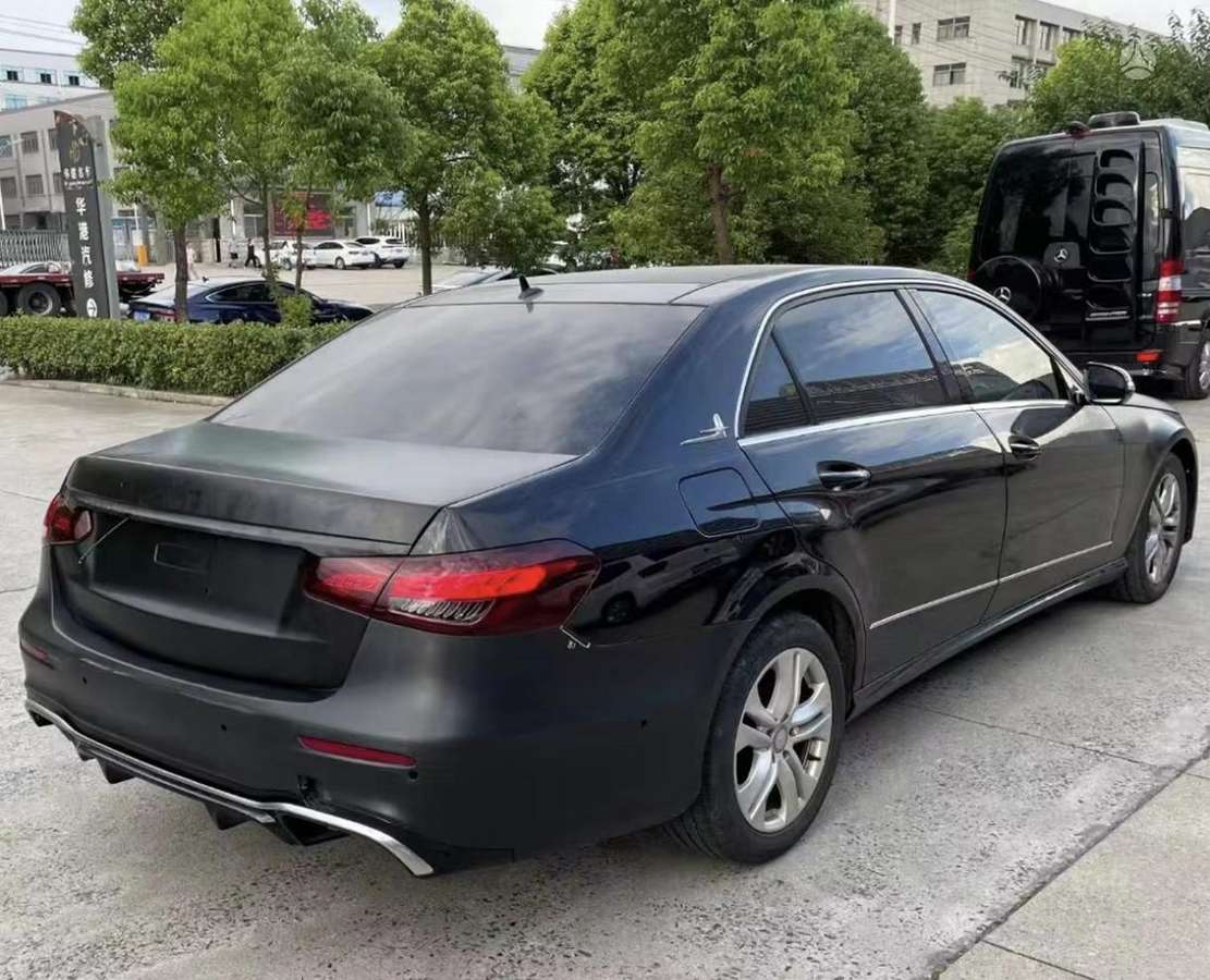 Mercedes-Benz E klasė детали кузова
