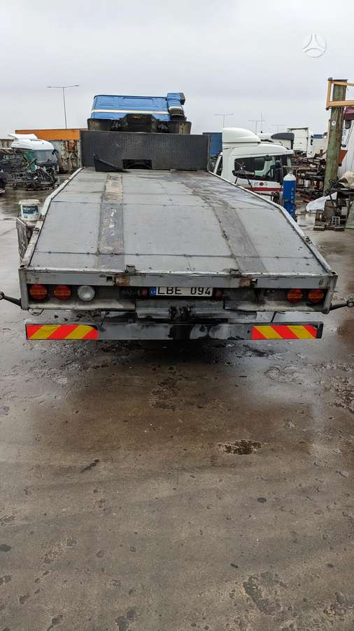 -Kita- Autovežio platforma, trucks