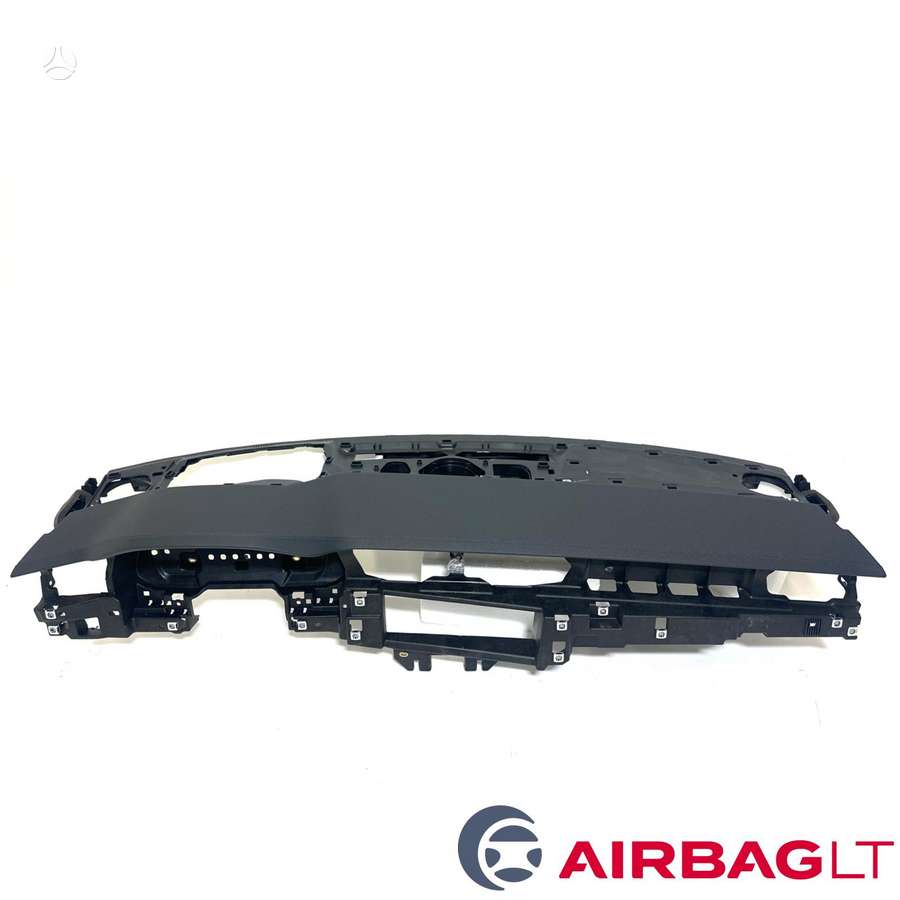 Audi A6 panelė