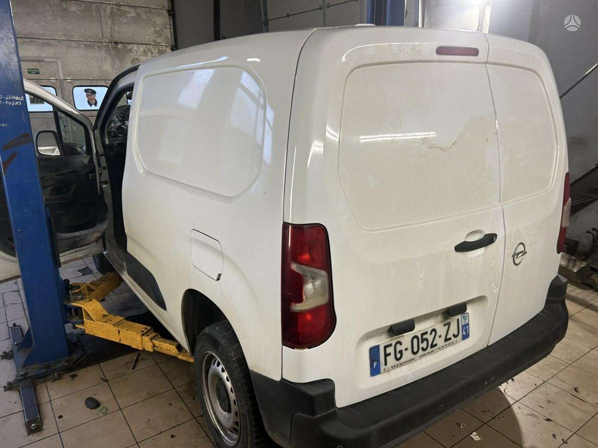 Opel Combo по частям