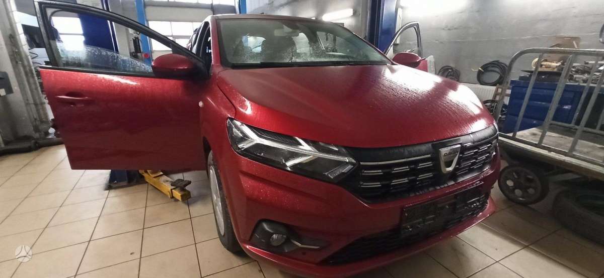 Dacia Sandero for parts