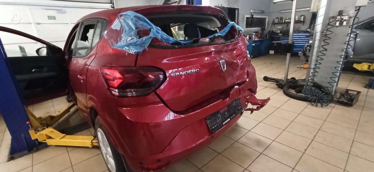 Dacia Sandero for parts