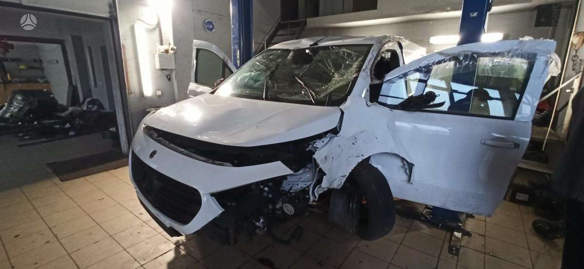 Mercedes-Benz Citan по частям