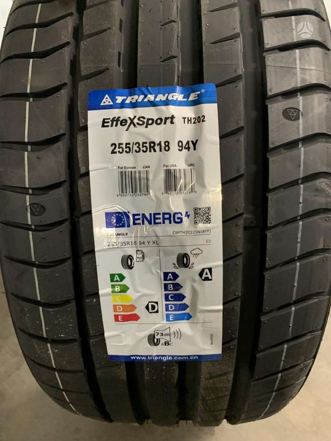 Triangle Effex Sport TH202, summer 255/35 R18