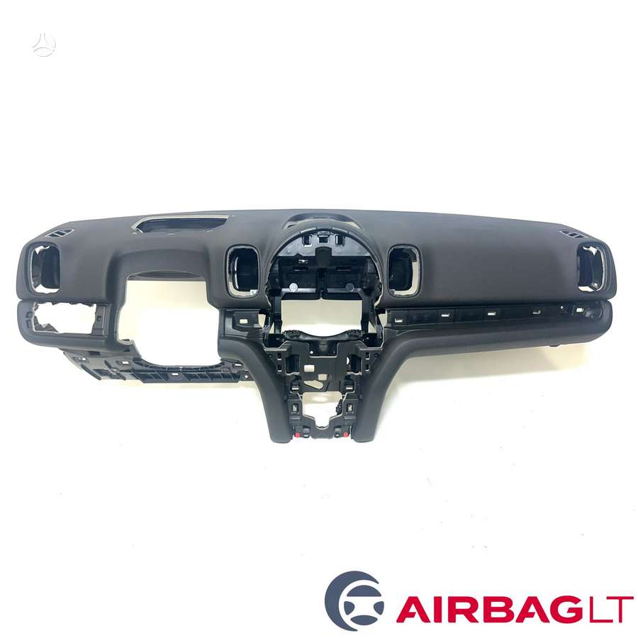 Mini Countryman dashboard