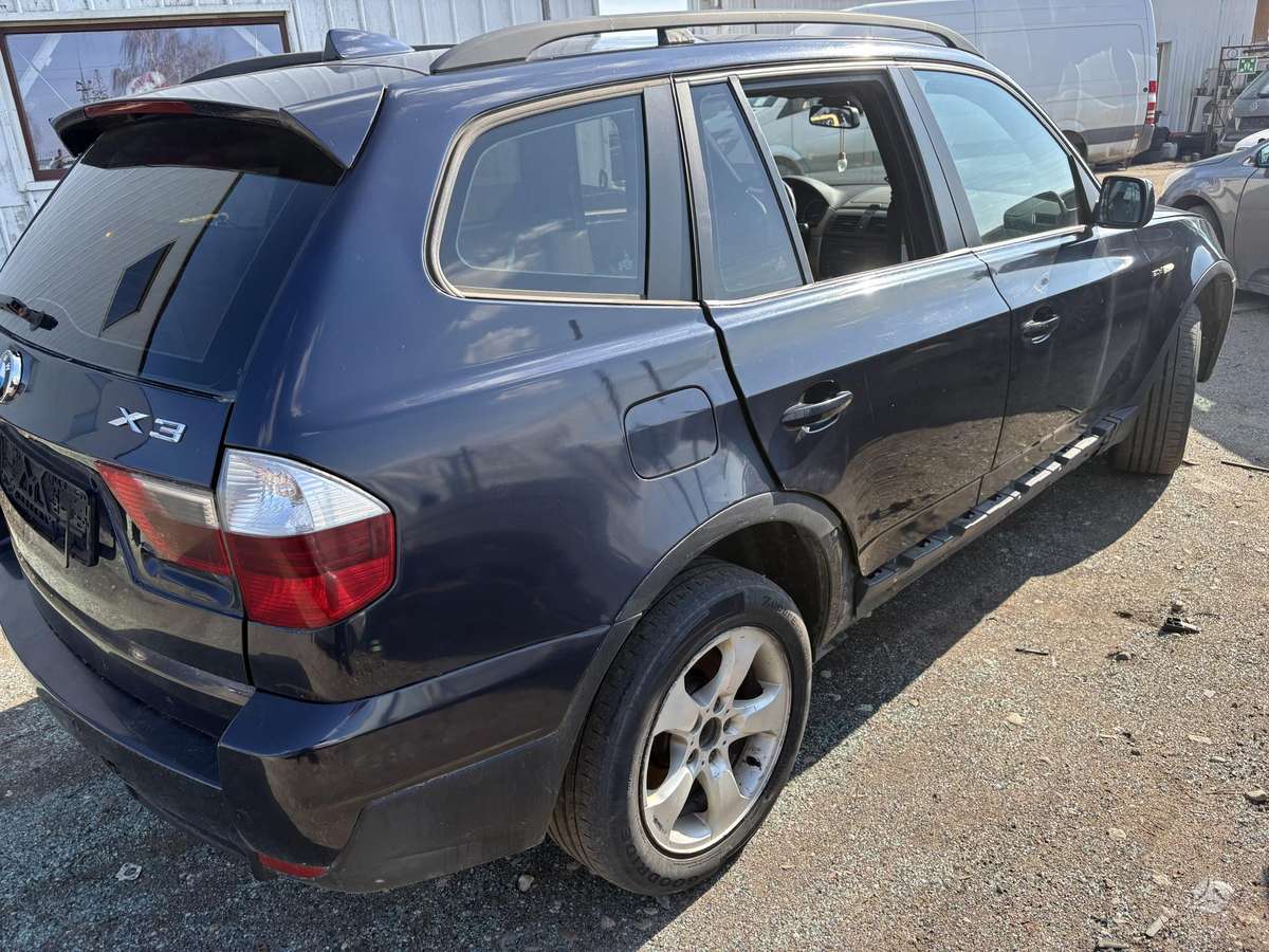 BMW X3 37068366700