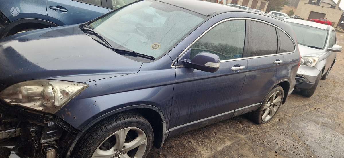 Honda CR-V rezerves daļās