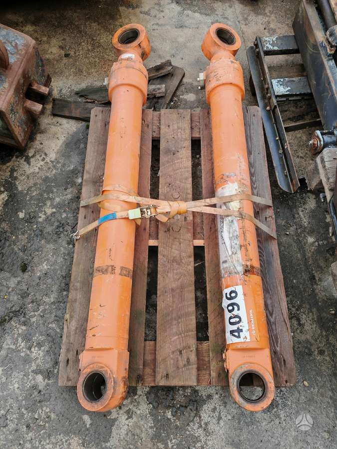 Hitachi Cilindrai, экскаваторы