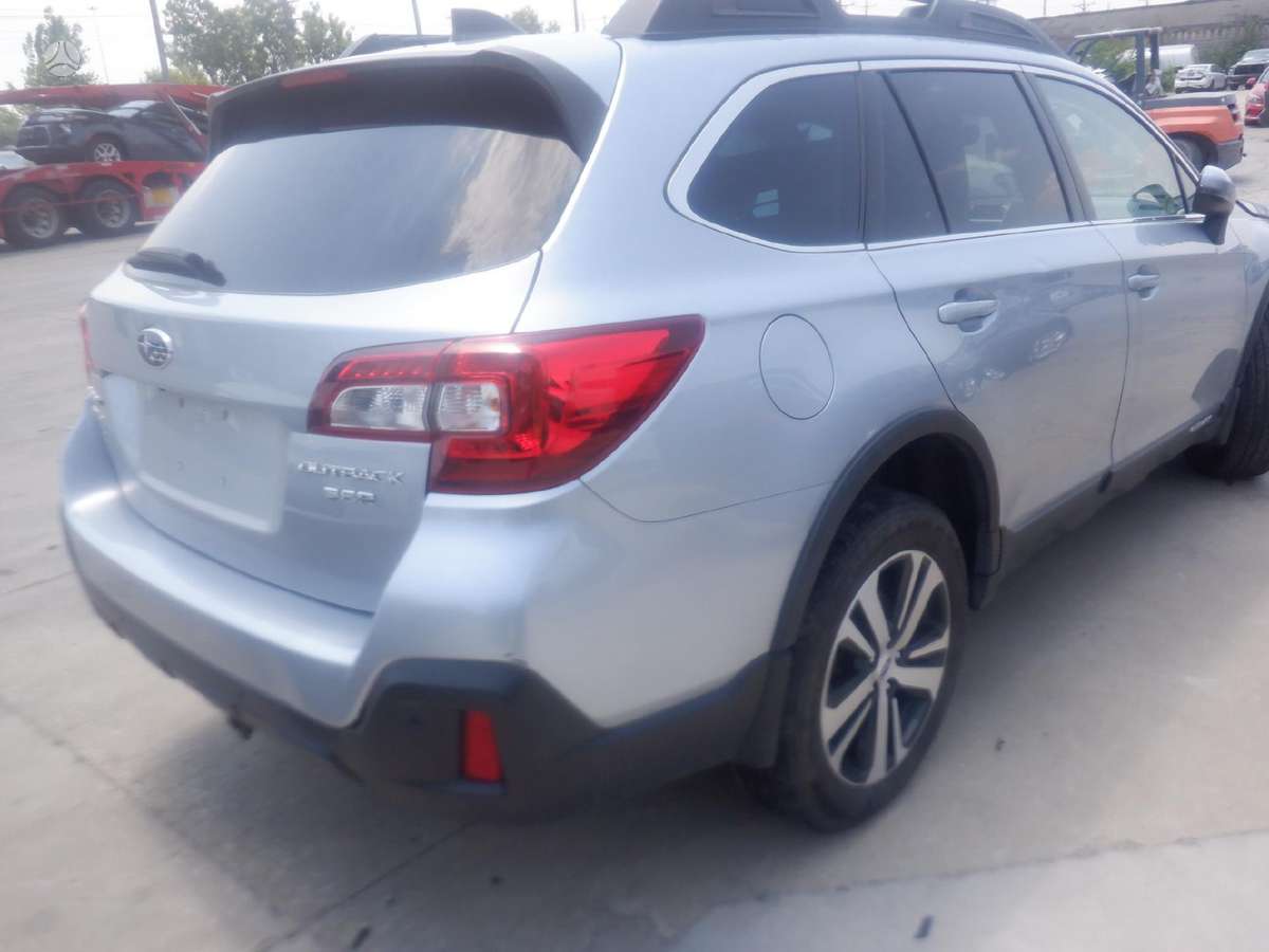 Subaru Outback rezerves daļās