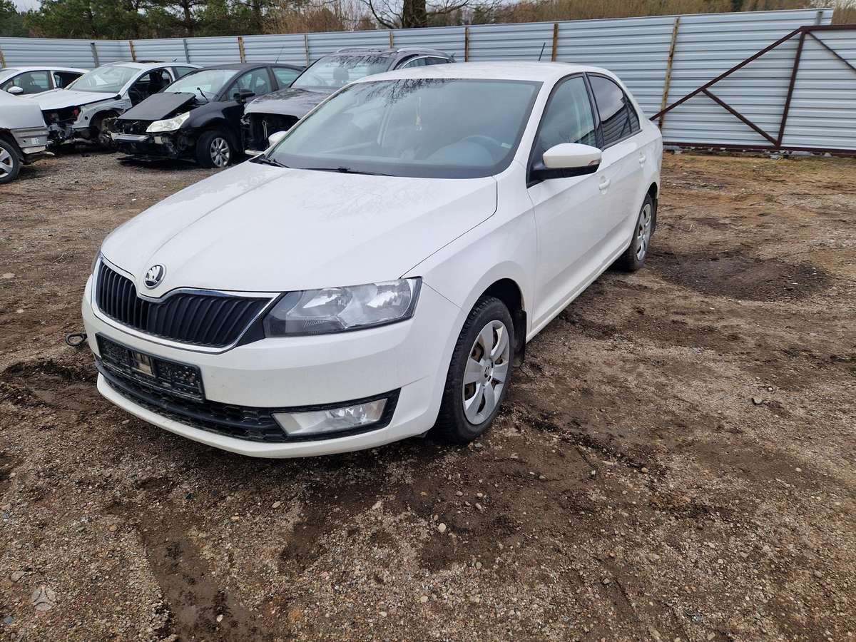 Skoda Rapid for parts