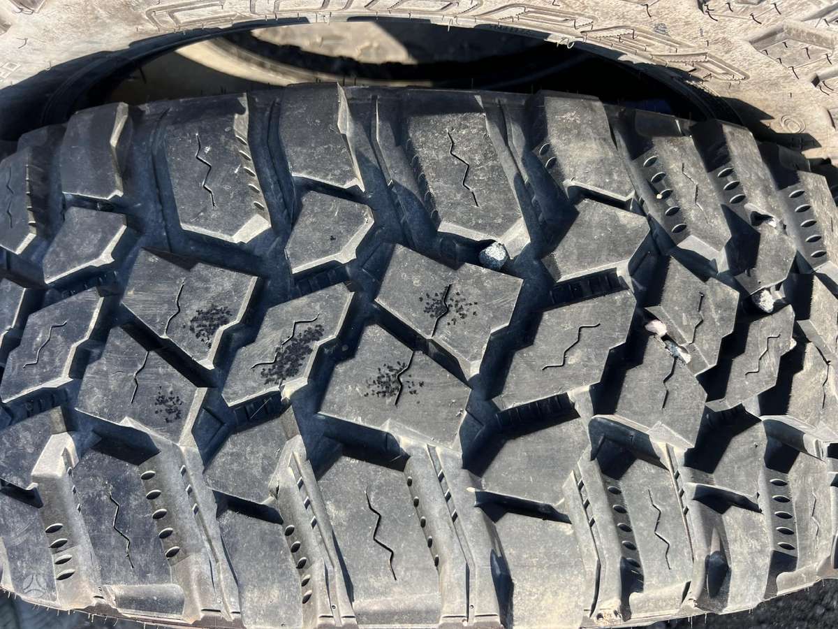 BF Goodrich, всесезонные 295/65 R20