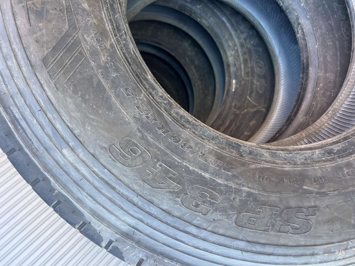 Dunlop, universalios 295/80 R22,5