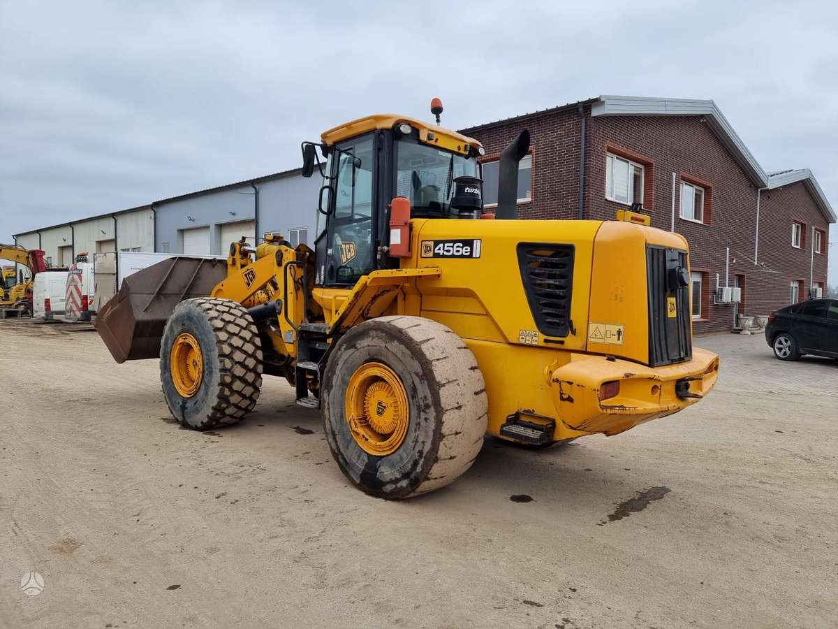 JCB 456 E, frontaliniai krautuvai
