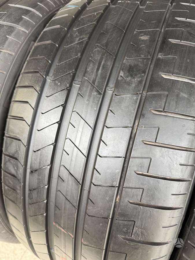 Pirelli Pzero pz4, vasarinės 295/35 R22